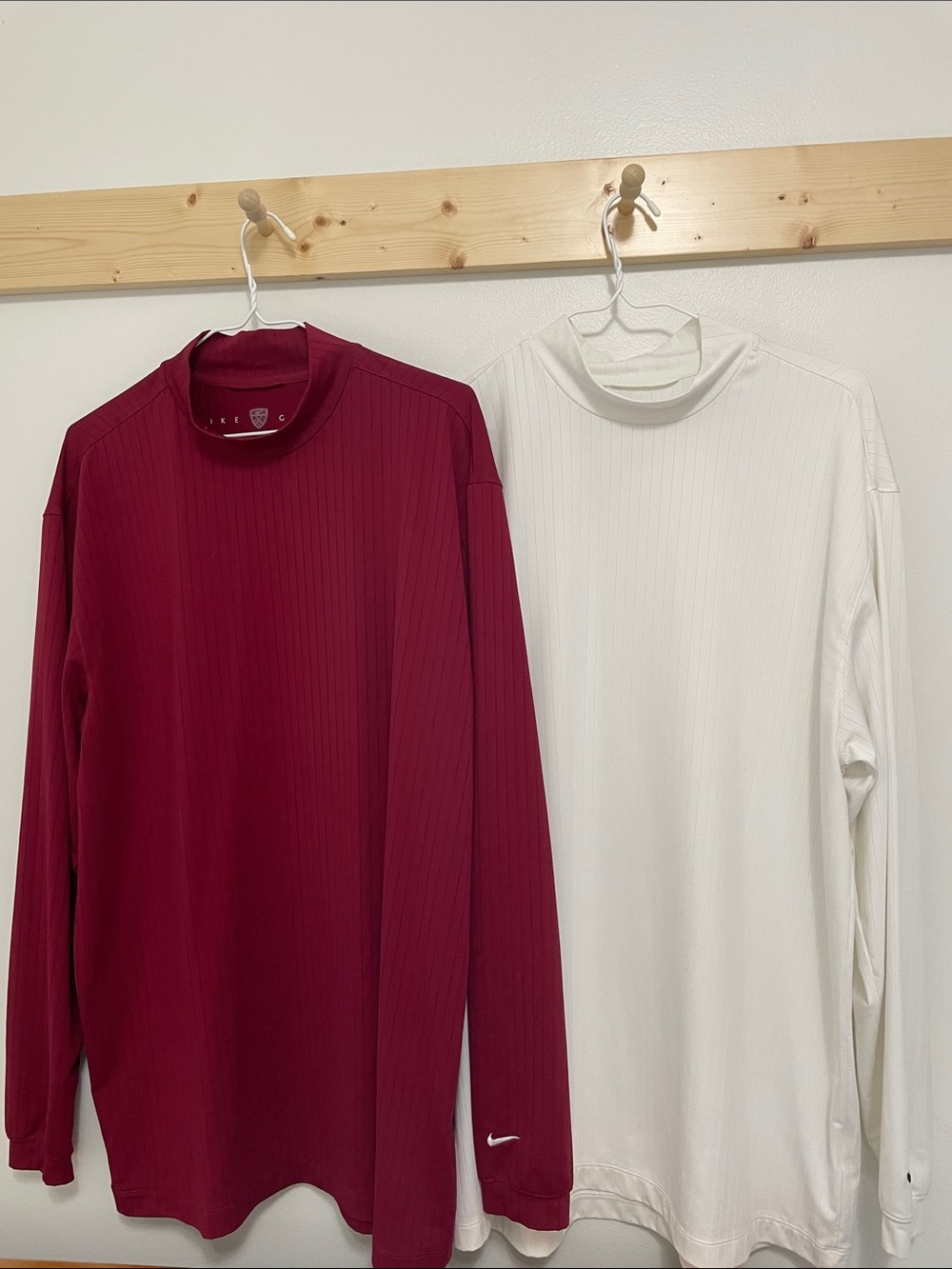 Nike Golf Mock Neck Long Sleeve Top - Burgundy & White Dri-fit